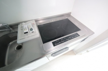 コンパクトなキッチンで掃除もラクラク