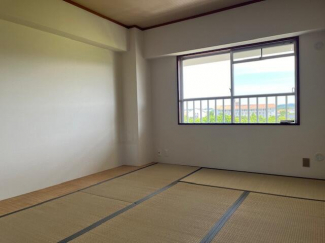 研究学園（６）団地　５３０号棟の画像