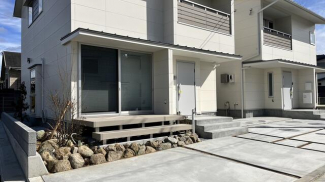 松山市東野売り住宅の画像