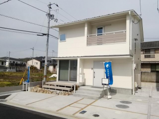 松山市東野売り住宅の画像