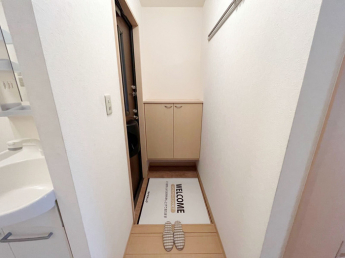 【玄関】