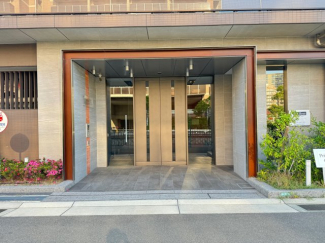 エントランスです
