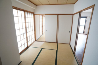 参考、同建物・同間取りの号室