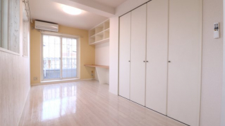 ※同建物別部屋の参考写真です。