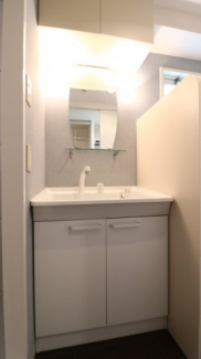 ※同建物別部屋の参考写真です。