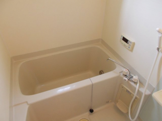 ゆったり過ごせるお風呂です