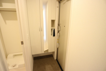 シンプルで使いやすい玄関です