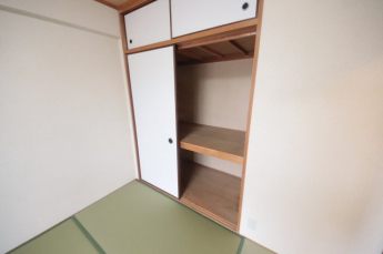 小物を収納するのに便利です