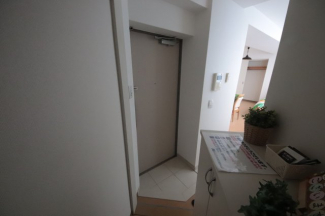 シンプルで使いやすい玄関です