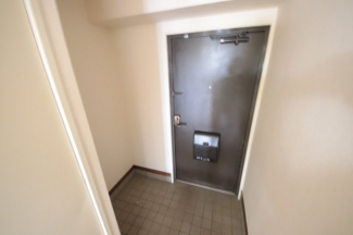 落ち着いた玄関です