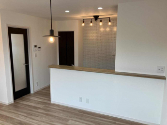 明石市魚住町西岡の新築一戸建ての画像