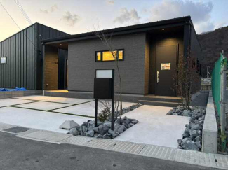 姫路市広畑区西蒲田の新築一戸建ての画像