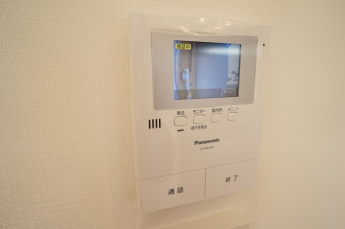 参考、同建物・反転間取りの号室