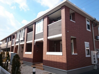 落ち着いた雰囲気の外観です