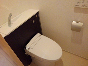 落ち着いたトイレです