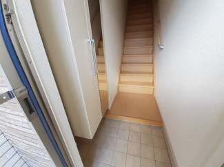 シンプルで使いやすい玄関です