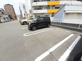 駐車場完備です