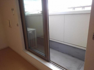 陽当たり良好なバルコニーです