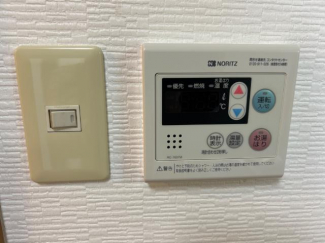 給湯器リモコン