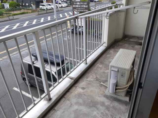 広々としたバルコニーです
