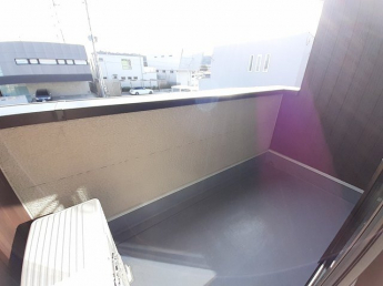 広々としたバルコニーです