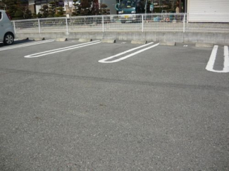 駐車場に車を止められます