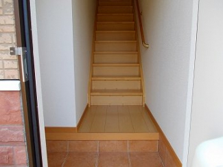 毎日通る玄関はこちらです