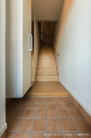 毎日通る玄関はこちらです