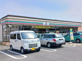 セブンイレブンまで450m