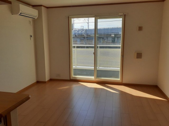 こちらの居間で趣味の時間をお楽しみください