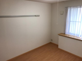 壁付けエアコン設置可