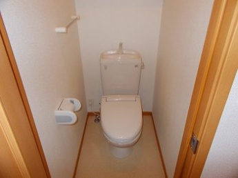 落ち着いたトイレです