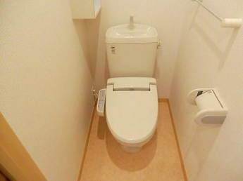清潔感のあるトイレです