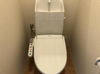 シャワー付トイレ