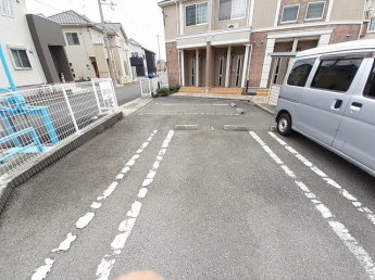 駐車スペースもあります
