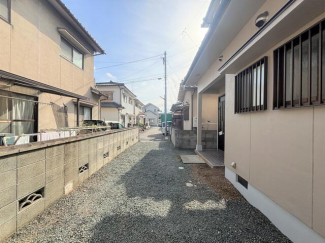 【リフォーム後】人感センサー付きの照明がついているため夜間の