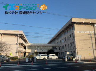 新居浜市立高津小学校まで843m
