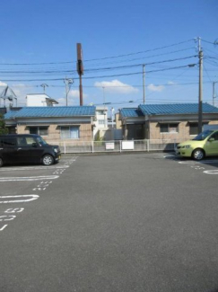 駐車場完備です