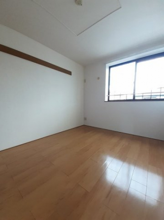 明るい室内です