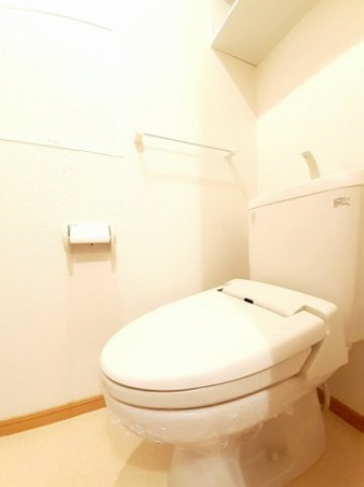 シンプルで使いやすいトイレです