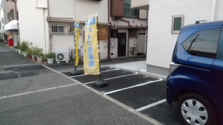 【駐車場】