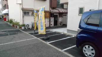 【駐車場】
