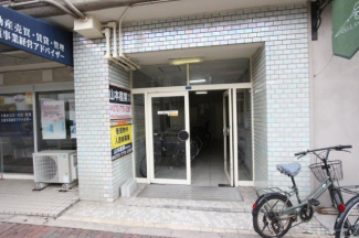 ゆとりのあるエントランスです