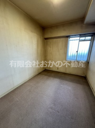 ゆったりした洋室です
