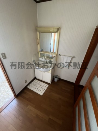 コンパクトで使いやすい洗面所