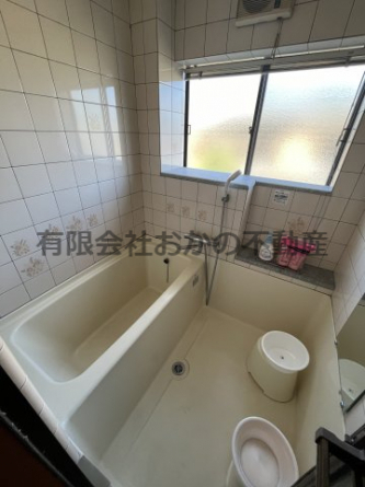 ゆったり過ごせるお風呂です