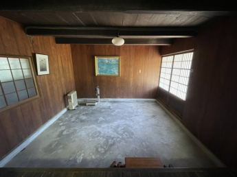 明るい玄関です