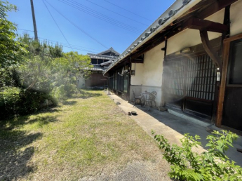 お庭の付いた物件です