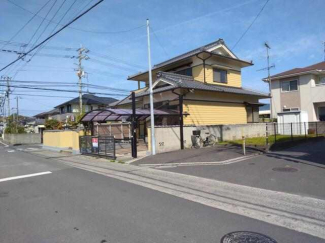 松山市西長戸町の中古一戸建ての画像