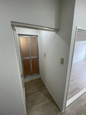 落ち着いた玄関です